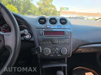 2010 Nissan Altima 2.5 S Sedan – miniatura 7