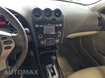 2010 Nissan Altima 2.5 SL Coupe – miniatura 11