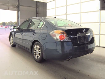 2010 Nissan Altima 2.5 SL Coupe – miniatura 6