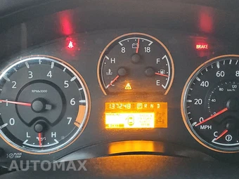 2010 Nissan Armada Titanium – miniatura 12