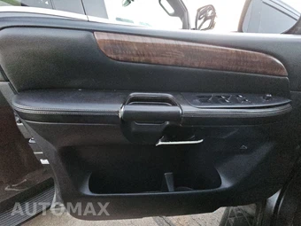 2010 Nissan Armada Titanium – miniatura 9