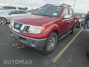 2010 Nissan Frontier LE Crew Cab Medium Bed