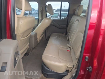 2010 Nissan Frontier LE Crew Cab Medium Bed - miniatura 13