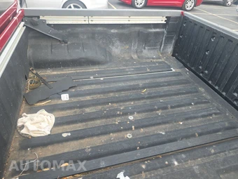 2010 Nissan Frontier LE Crew Cab Medium Bed - miniatura 17