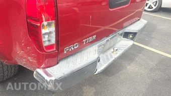 2010 Nissan Frontier LE Crew Cab Medium Bed - miniatura 27
