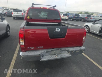 2010 Nissan Frontier LE Crew Cab Medium Bed - miniatura 5