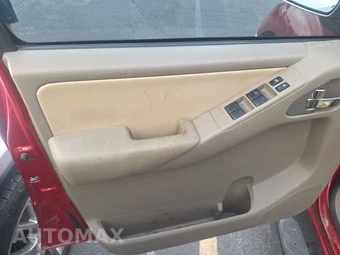 2010 Nissan Frontier LE Crew Cab Medium Bed - miniatura 9