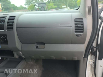 2010 Nissan Frontier XE Extended Cab Medium Bed – miniatura 16