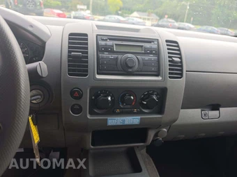 2010 Nissan Frontier XE Extended Cab Medium Bed – miniatura 7