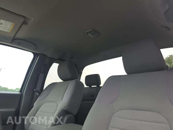 2010 Nissan Frontier XE Extended Cab Medium Bed – miniatura 8