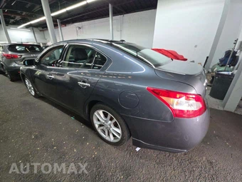 2010 Nissan Maxima 3.5 SV w/Premium Pkg - miniatura 2