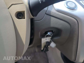 2010 Nissan Murano SL – miniatura 8