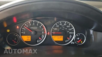 2010 Nissan Pathfinder LE – miniatura 20