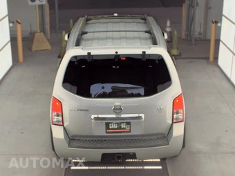 2010 Nissan Pathfinder LE – miniatura 5