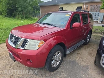 2010 Nissan Pathfinder SE