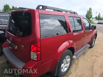 2010 Nissan Pathfinder SE - miniatura 4