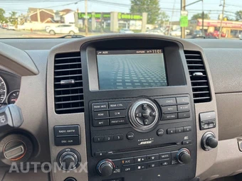 2010 Nissan Pathfinder SE - miniatura 20