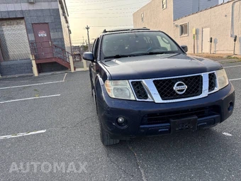 2010 Nissan Pathfinder SE - miniatura 32