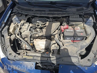 2010 Nissan Rogue S – miniatura 15