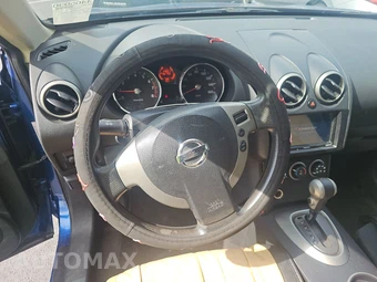 2010 Nissan Rogue S – miniatura 10