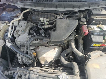 2010 Nissan Rogue S – miniatura 15