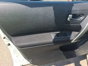 2010 Nissan Rogue S – miniatura 9