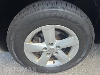 2010 Nissan Rogue S – miniatura 8