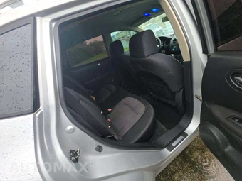 2010 Nissan Rogue SL – miniatura 16