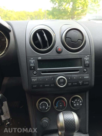 2010 Nissan Rogue SL - miniatura 10