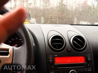 2010 Nissan Rogue SL - miniatura 11