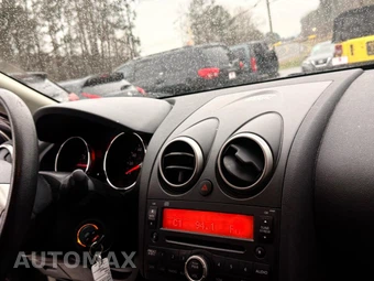 2010 Nissan Rogue SL - miniatura 20