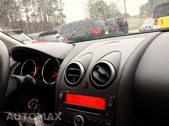 2010 Nissan Rogue SL - miniatura 21