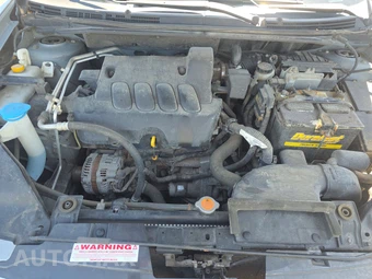 2010 Nissan Sentra 2.0 - miniatura 15