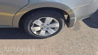 2010 Nissan Sentra 2.0 - miniatura 30