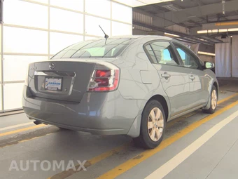 2010 Nissan Sentra 2.0 - miniatura 4