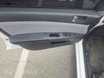 2010 Nissan Sentra 2.0 S – miniatura 9