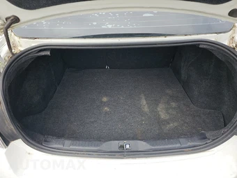 2010 Nissan Sentra 2.0 S – miniatura 16