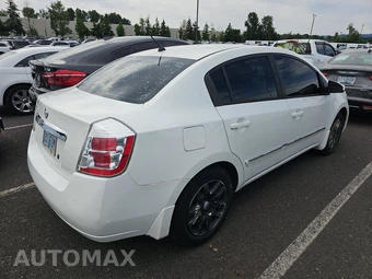 2010 Nissan Sentra 2.0 S – miniatura 4