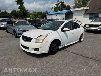 2010 Nissan Sentra 2.0 SR - miniatura 3