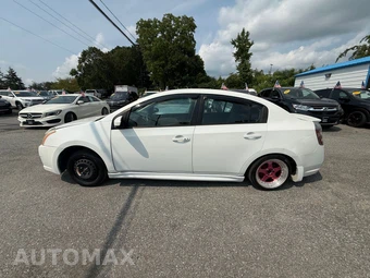 2010 Nissan Sentra 2.0 SR - miniatura 4