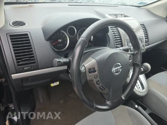 2010 Nissan Sentra 2.0 SR – miniatura 10