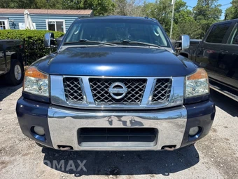 2010 Nissan TITAN LE Crew Cab Short Bed - miniatura 2