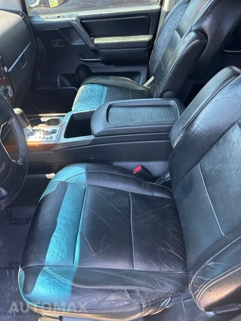 2010 Nissan TITAN LE Crew Cab Short Bed - miniatura 6