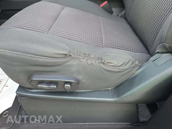 2010 Nissan TITAN SE Crew Cab Short Bed - miniatura 21