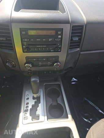 2010 Nissan TITAN SE Crew Cab Short Bed - miniatura 10
