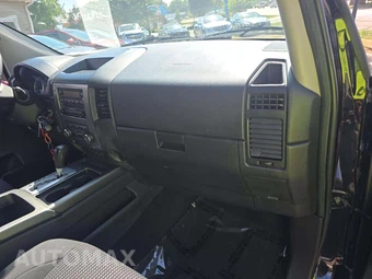 2010 Nissan TITAN SE Crew Cab Short Bed - miniatura 19