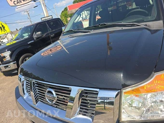 2010 Nissan TITAN SE Crew Cab Short Bed - miniatura 23