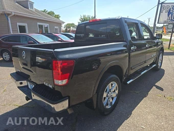 2010 Nissan TITAN SE Crew Cab Short Bed - miniatura 3