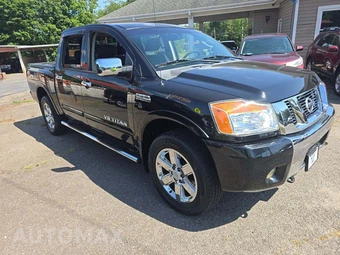 2010 Nissan TITAN SE Crew Cab Short Bed - miniatura 4