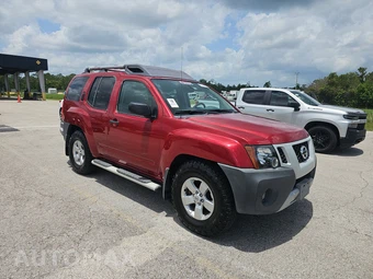 2010 Nissan Xterra - miniatura 3
